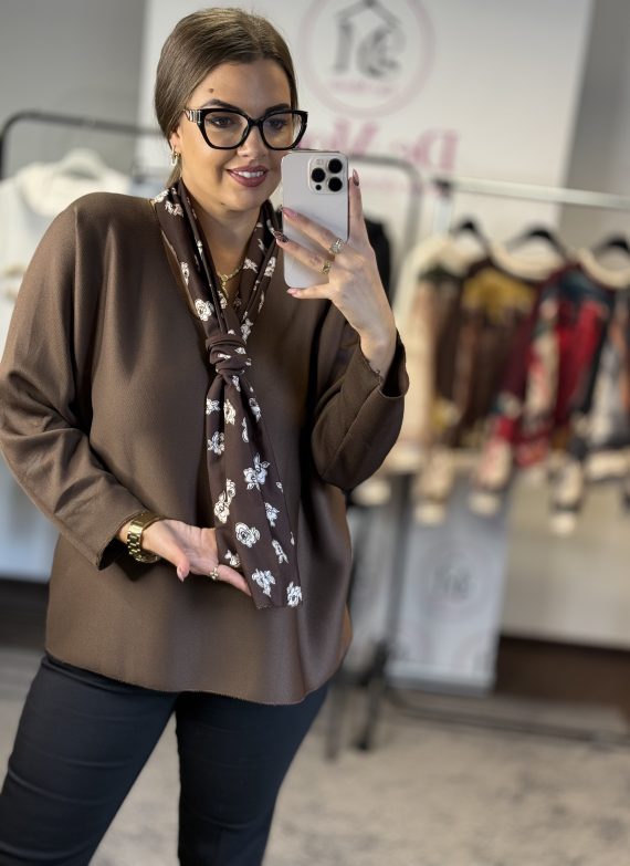 Elegáns felső sállal-csokibarna