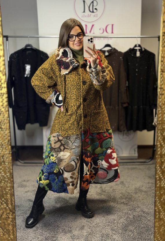 Egyedi,hosszú,galléros buklé kabát-okkersárga alap