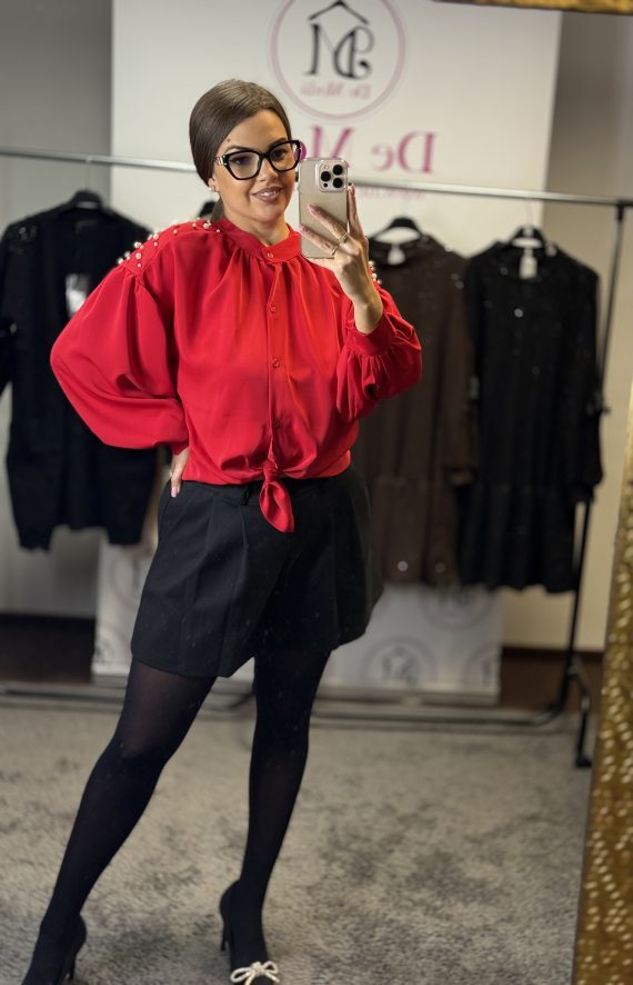 Vállánál gyöngyökkel díszített,buggyos ujjú ing-piros