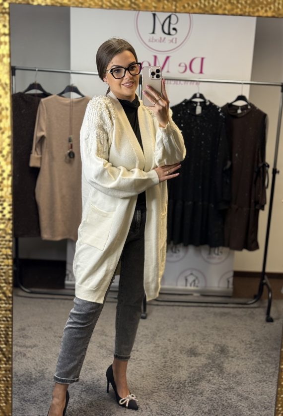 ANGEL meleg,zsebes kardigán-vállánál gyöngyökkel díszitett-vaj színű