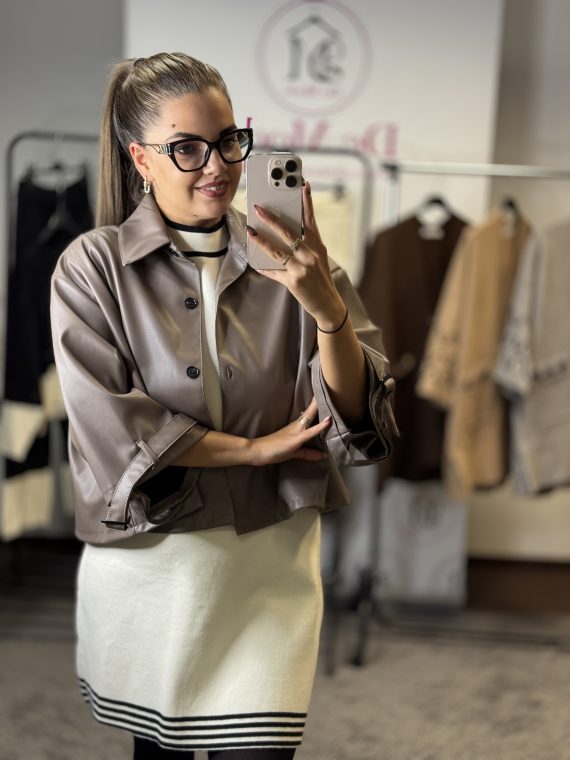 Bő fazonú,rövid műbőr dzseki-sötétszürke