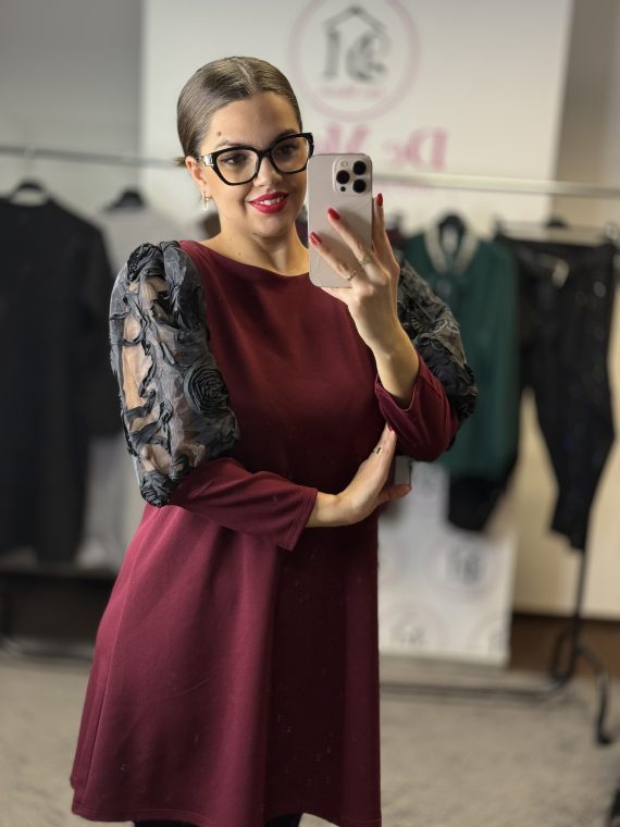 Alkalmi ruha különleges,buggyos ujjal-burgundi