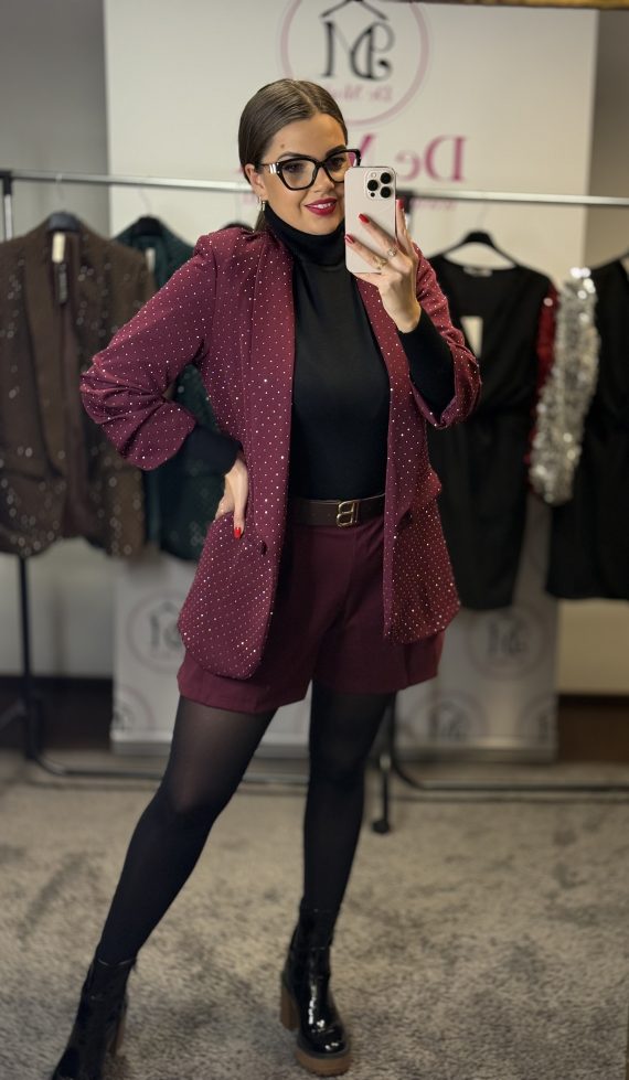 Csillogó,apró ezüst színű strasszköves,háromnegyedes ujjú zakó-burgundi