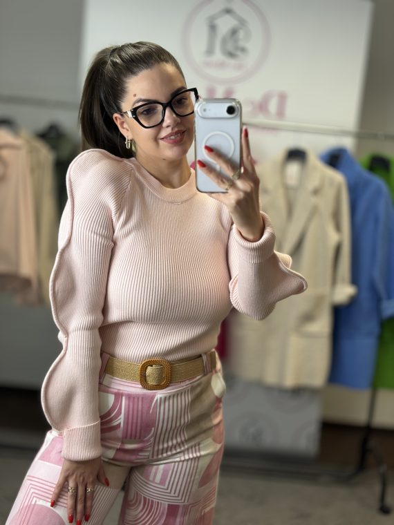 WAWES különleges ujjú,puha anyagú,elasztikus felső-púder