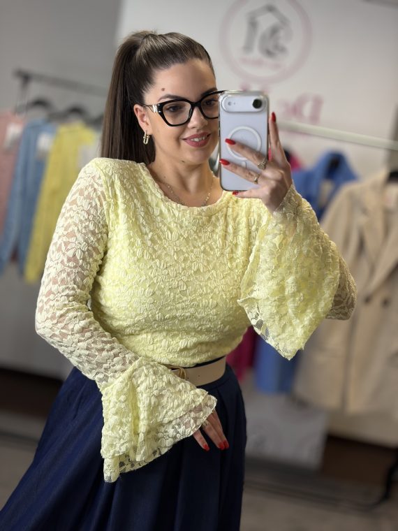 Hátul átlátszó, csipkés felső-sárga