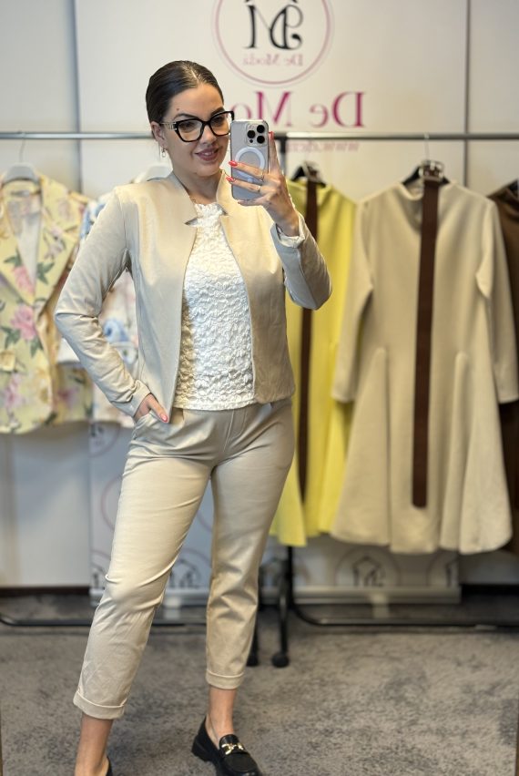 Kétrészes szett,nadrág+blézer-bézs