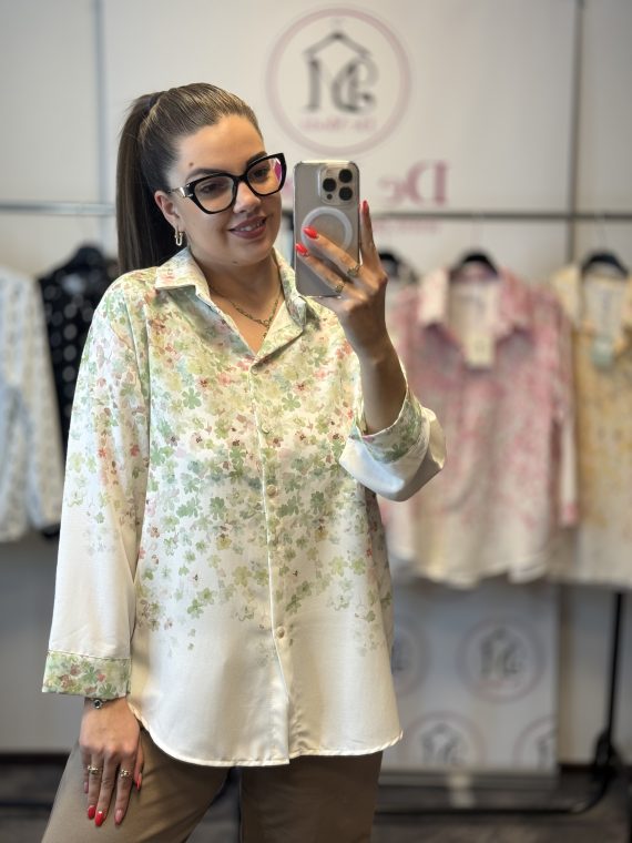 Vékony,lenge,virágos ing-pasztell zöld