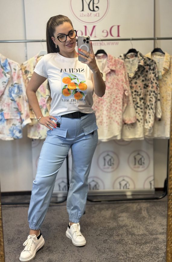 Magas derekú,alul gumis,vékony anyagú nadrág,fekete övvel-babakék