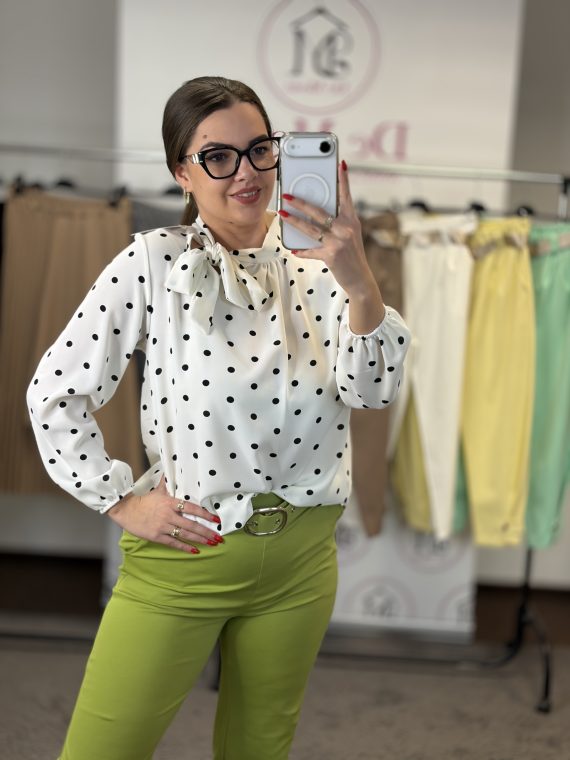 Pöttyös ,nyakánál megköthető ing-fehér