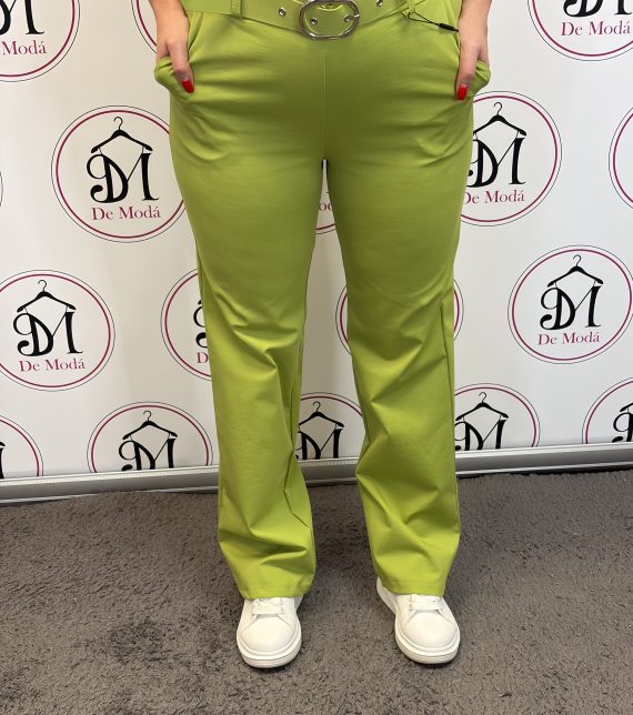 Elasztikus,bőszárú olívazöld nadrág,hozzá tartozó övvel